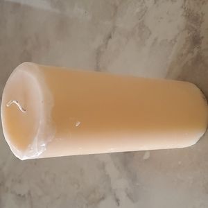 **SALE**8" Vanilla Scented Candle nwot